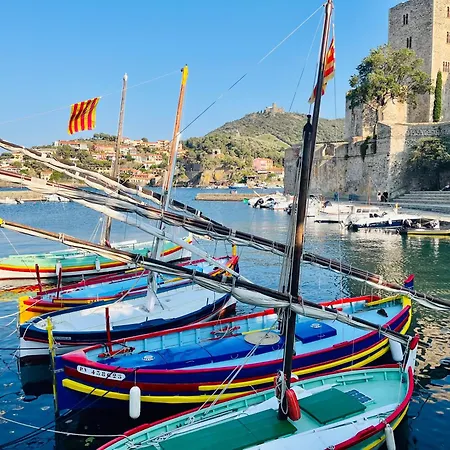 Vue Exceptionnelle Sur La Baie De *